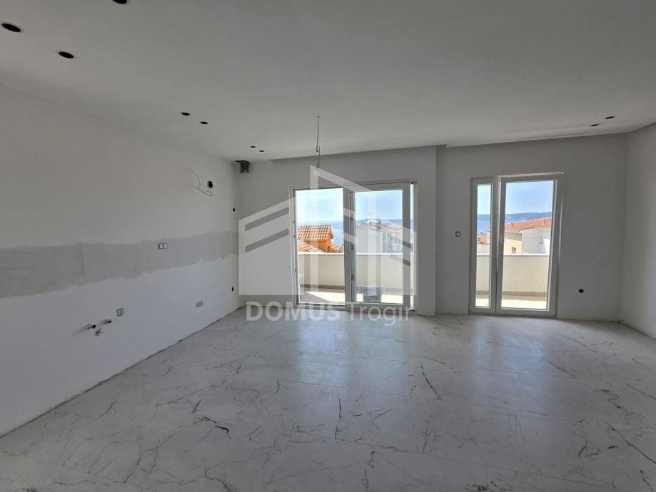 Stan u novogradnji, Prodaja, Okrug, Okrug Gornji