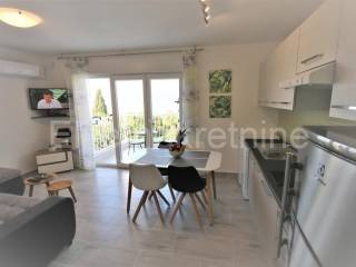 Stan u zgradi, Najam, Rijeka, Zapad