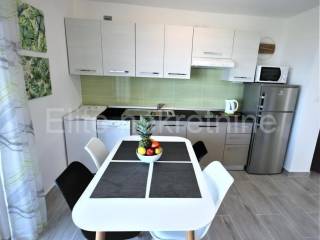 Stan u zgradi, Najam, Rijeka, Zapad