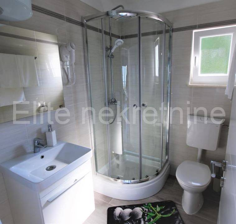 Stan u zgradi, Najam, Rijeka, Zapad