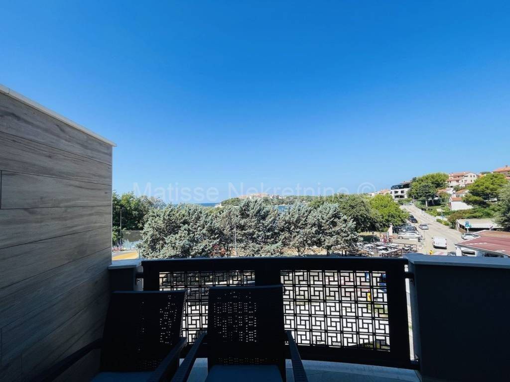 Stan u zgradi, Prodaja, Pula, Pula