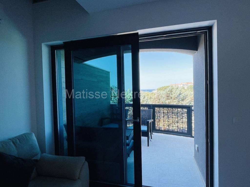 Stan u zgradi, Prodaja, Pula, Pula