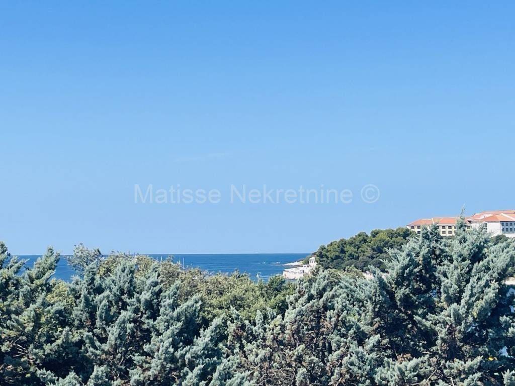 Stan u zgradi, Prodaja, Pula, Pula