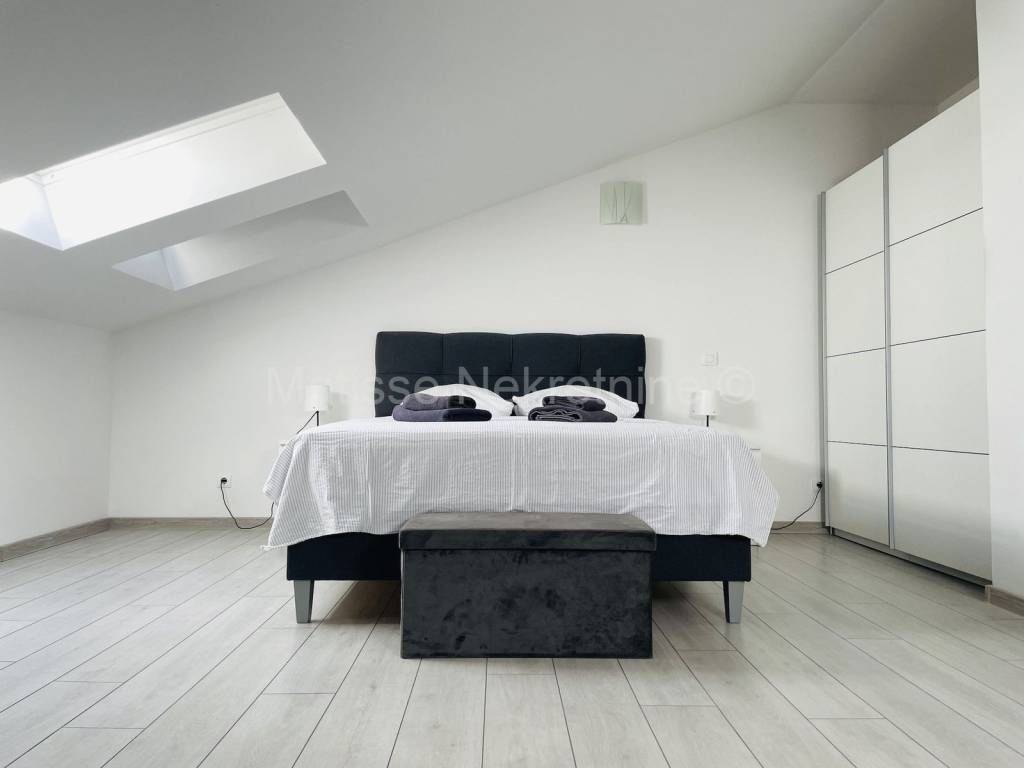 Stan u zgradi, Prodaja, Pula, Pula