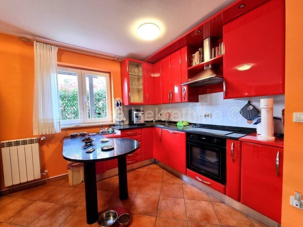 Obiteljska kuća, Prodaja, Tar-Vabriga, Tar