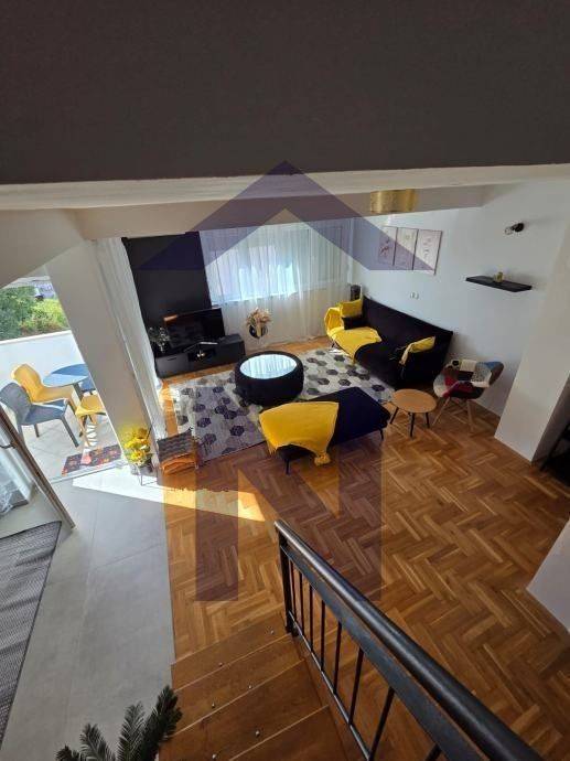 Stan u zgradi, Najam, Zadar, Zadar