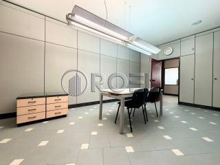 Poslovna zgrada, Zakup, Zagreb, Donja Dubrava