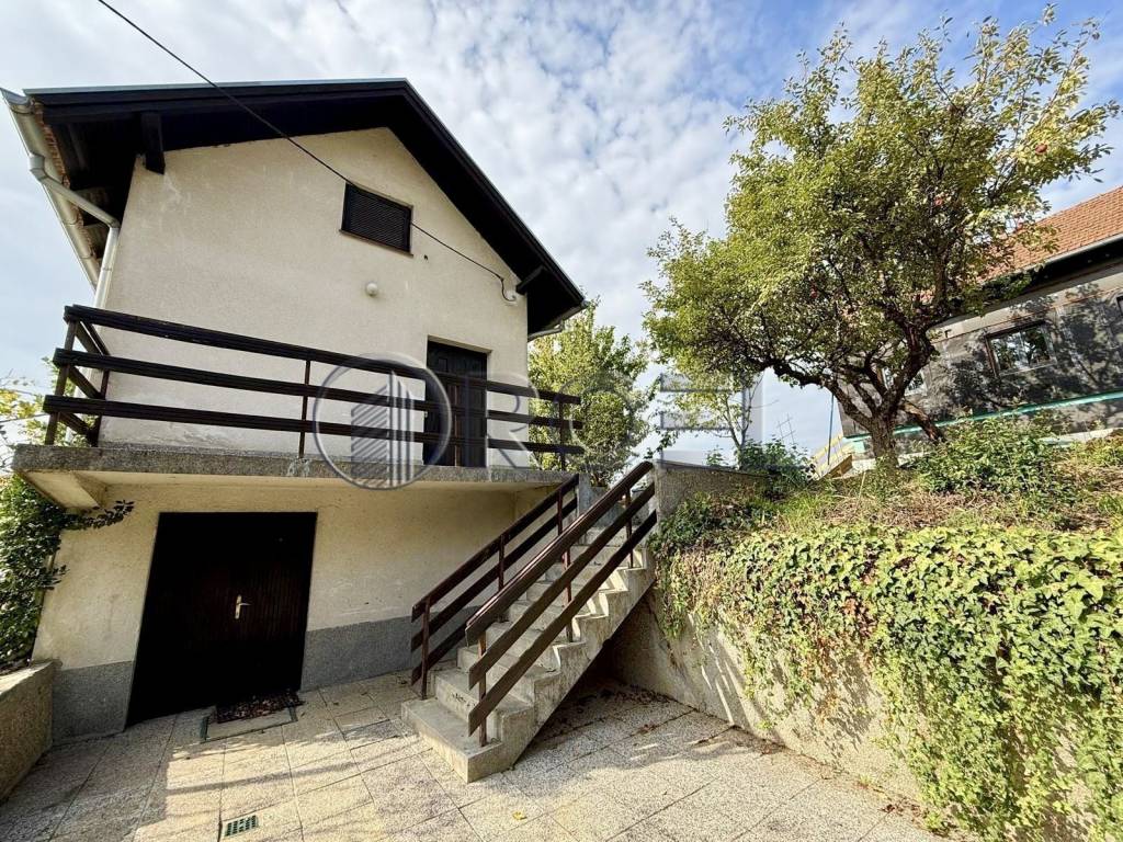 Vikend kuća, Prodaja, Dugo Selo, Martin breg