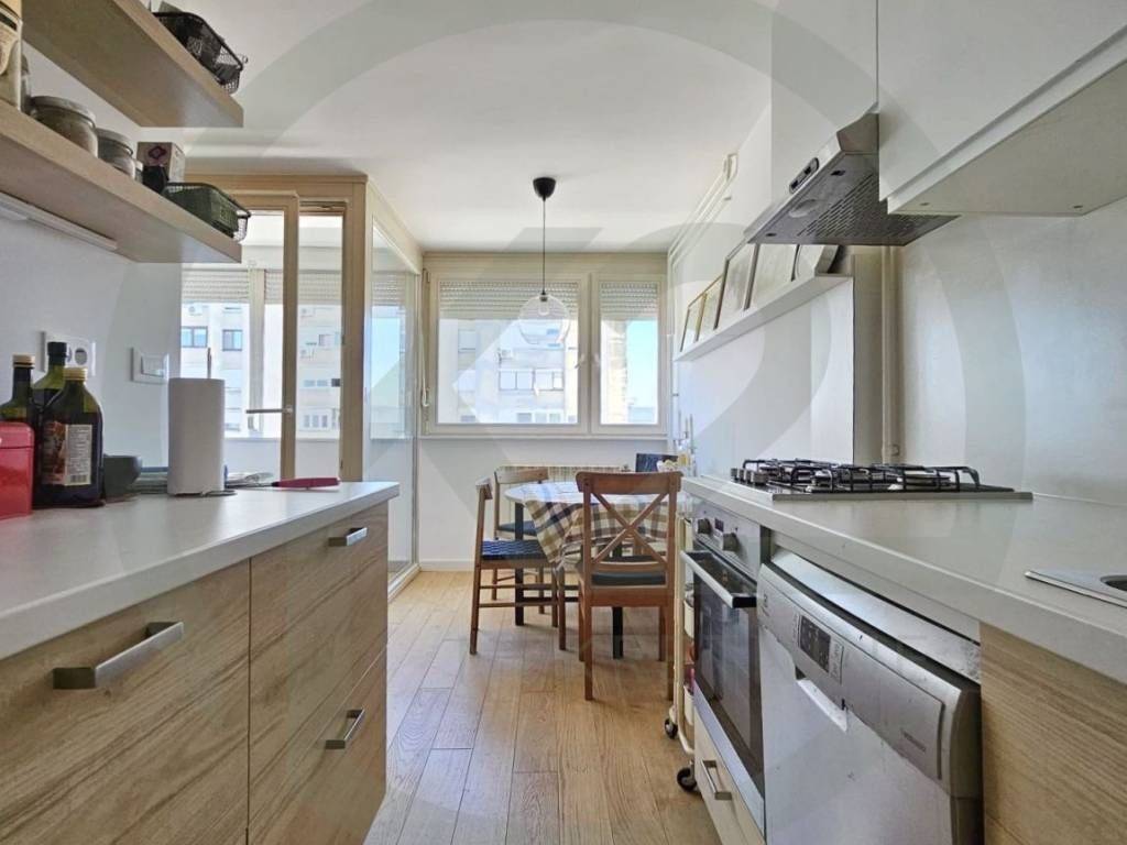 Stan u zgradi, Prodaja, Zagreb, Maksimir