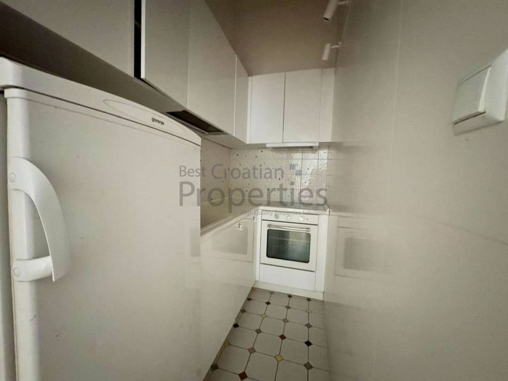 Stan u zgradi, Najam, Zagreb, Donji Grad