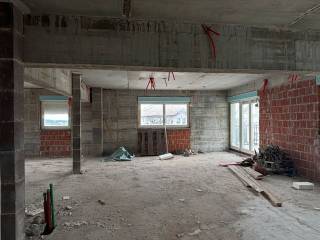 Poslovna zgrada, Prodaja, Pisarovina, Pisarovina