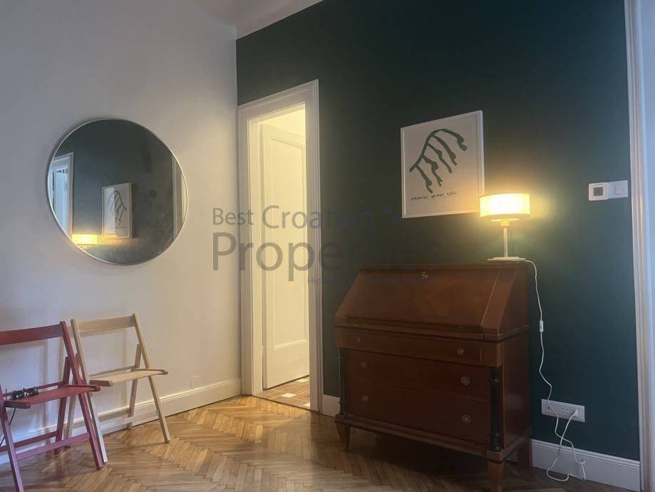 Stan u zgradi, Najam, Zagreb, Gornji Grad - Medveščak