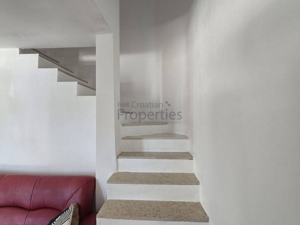 Stan u kući, Prodaja, Vir, Vir