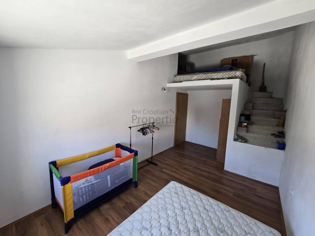 Stan u kući, Prodaja, Vir, Vir