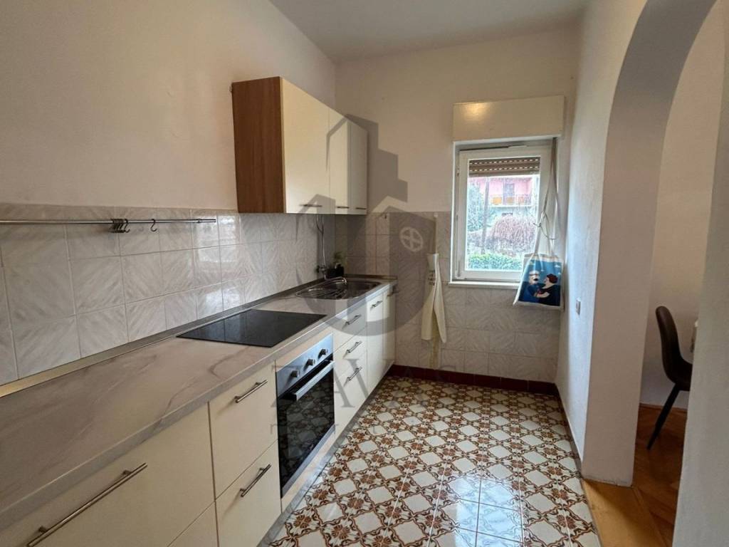 Stan u zgradi, Prodaja, Split, Split