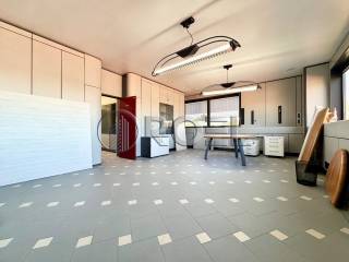 Poslovna zgrada, Zakup, Zagreb, Donja Dubrava