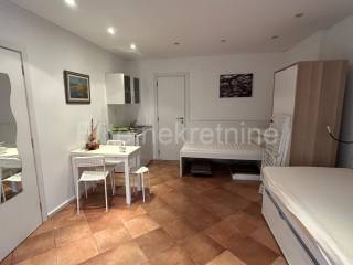 Ured, Najam, Kraljevica, Kraljevica