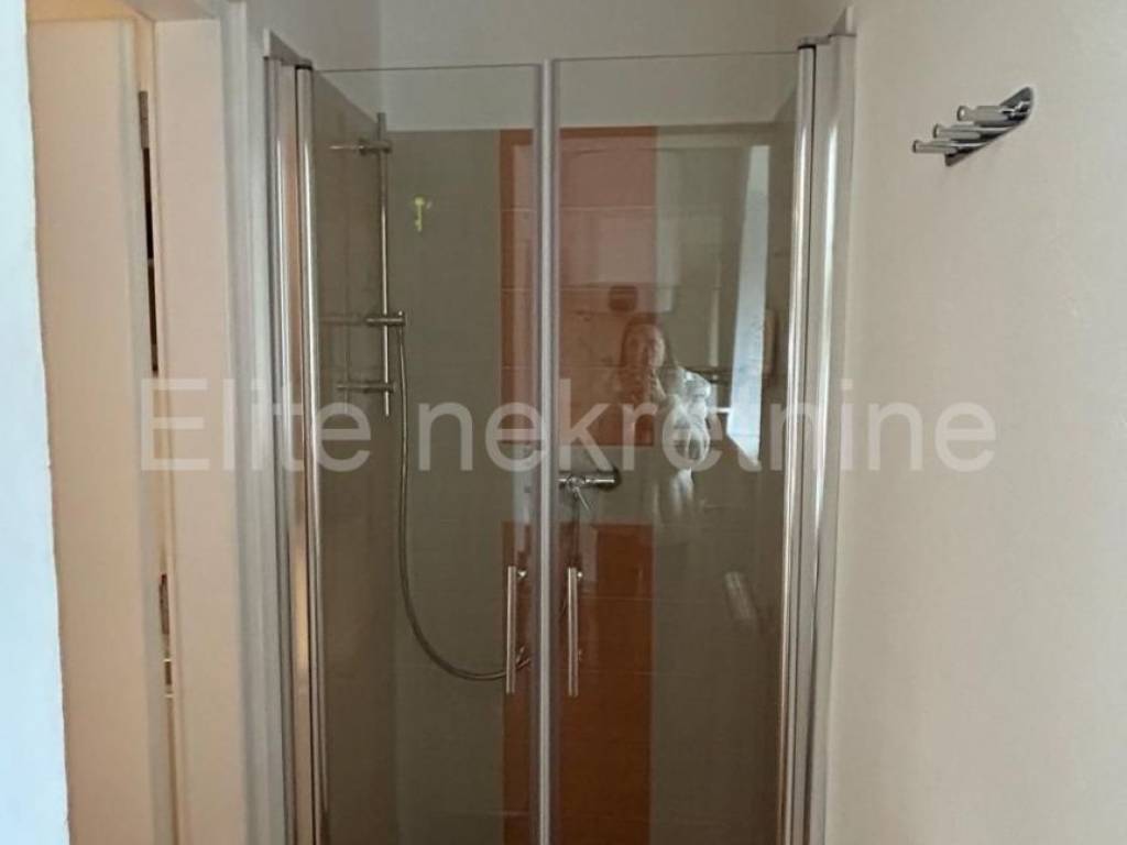 Ured, Najam, Kraljevica, Kraljevica