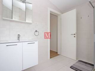 Stan u zgradi, Najam, Zagreb, Gornja Dubrava