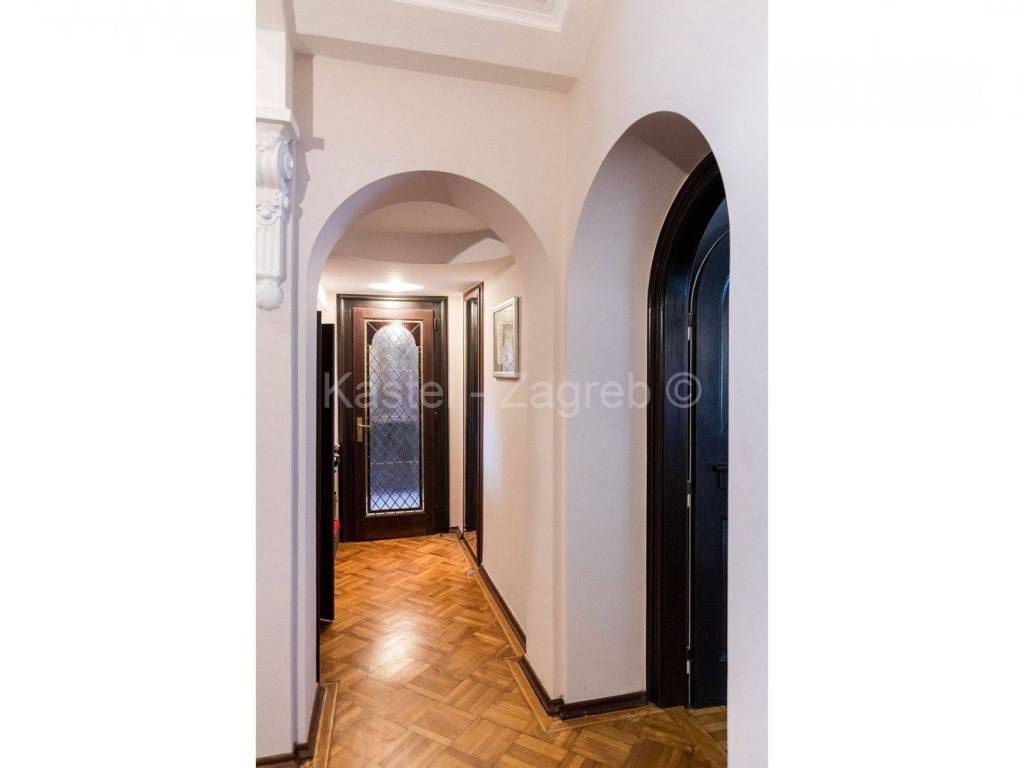 Stan u zgradi, Prodaja, Zagreb, Donji Grad