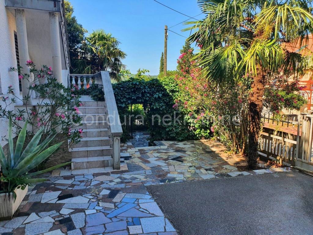 Apartmanska kuća, Prodaja, Obrovac, Kruševo