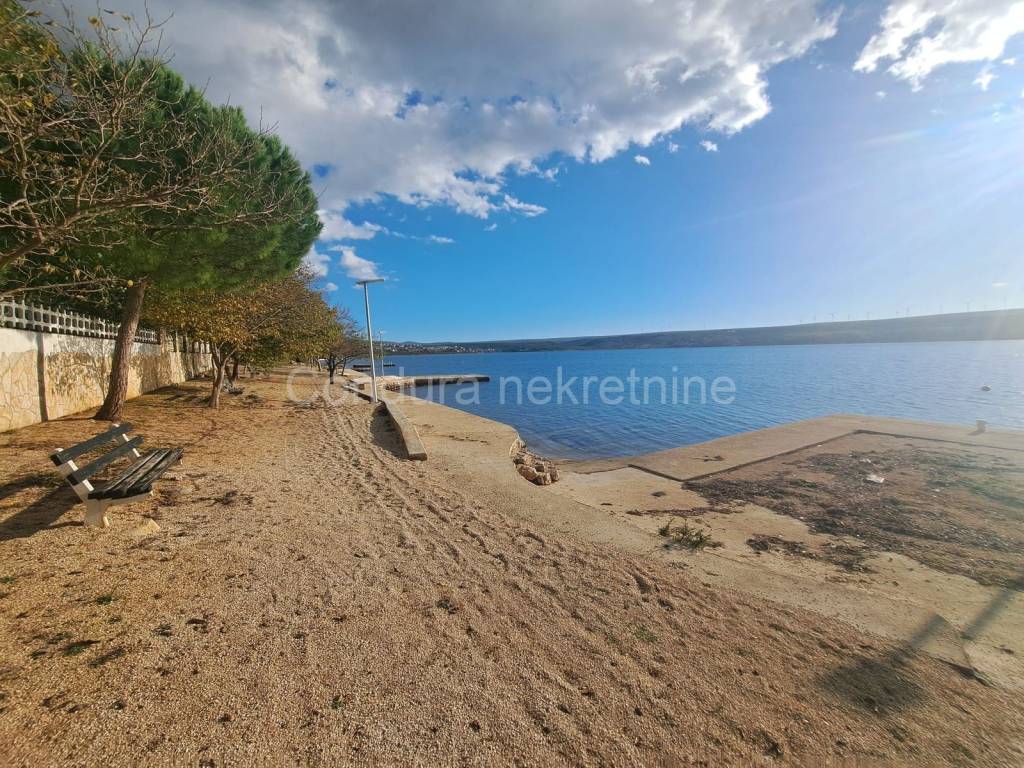 Apartmanska kuća, Prodaja, Obrovac, Kruševo