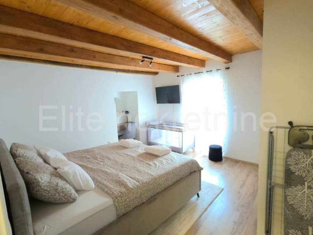 Dvojna kuća, Prodaja, Mošćenička draga, Brseč