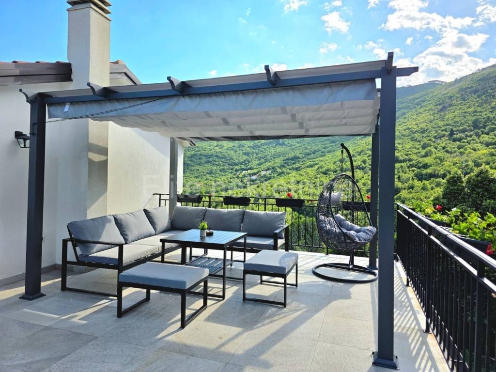 Dvojna kuća, Prodaja, Mošćenička draga, Brseč