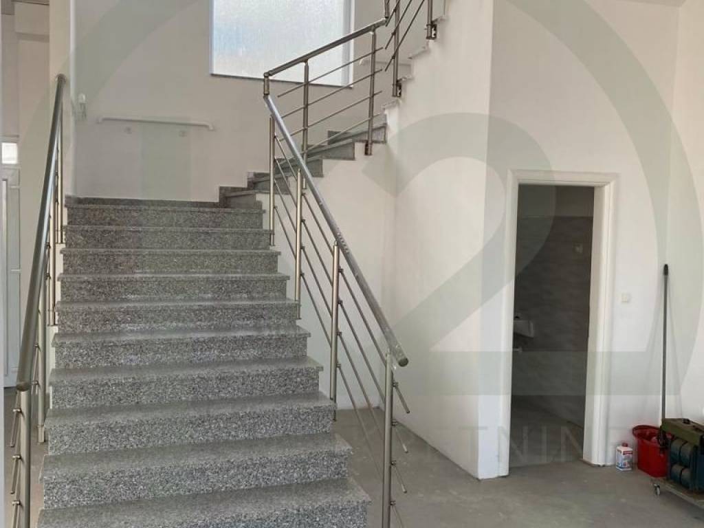 Hala, Prodaja, Slavonski Brod, Slavonski Brod