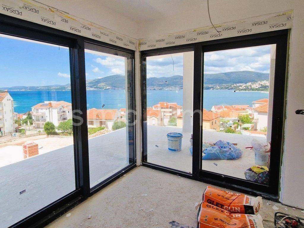 Apartman na moru, Prodaja, Okrug, Okrug Gornji