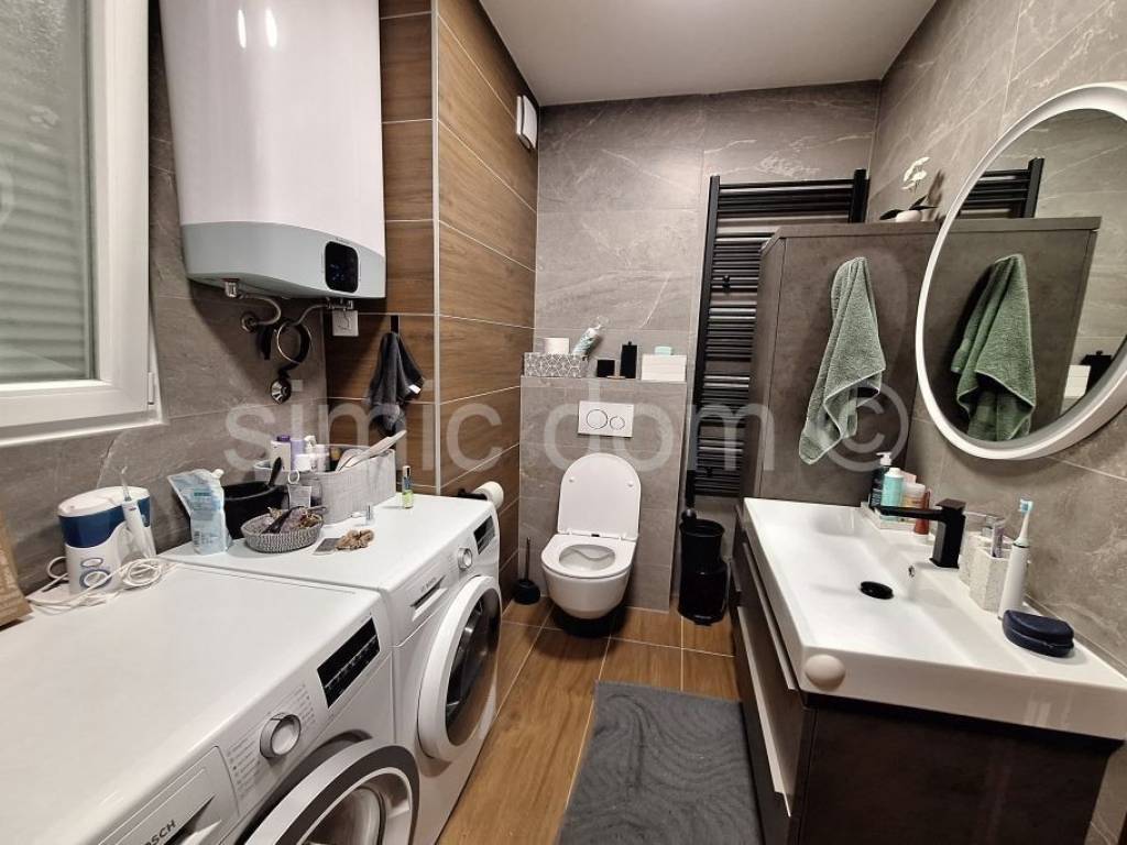 Stan u zgradi, Prodaja, Split, Split