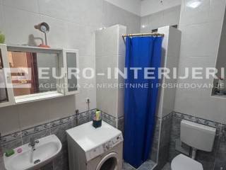 Prodajemo poslovni prostor na Trešnjevci  82 m2