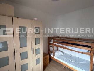 Prodajemo poslovni prostor na Trešnjevci  82 m2