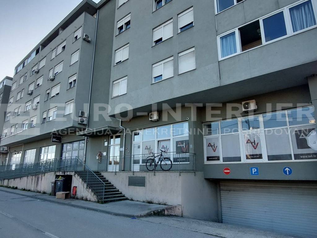 Poslovni prostor Knežija 32,65 m2