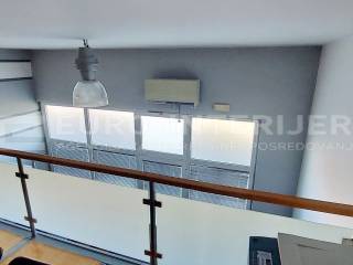 Poslovni prostor Knežija 32,65 m2