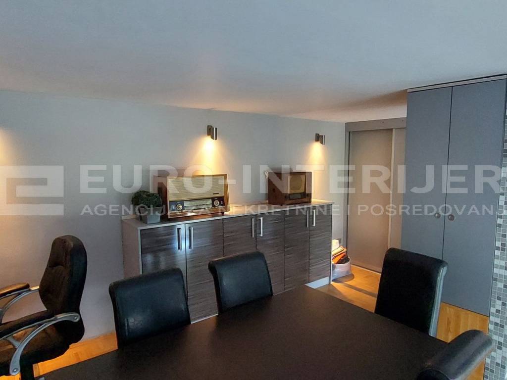 Poslovni prostor Knežija 32,65 m2