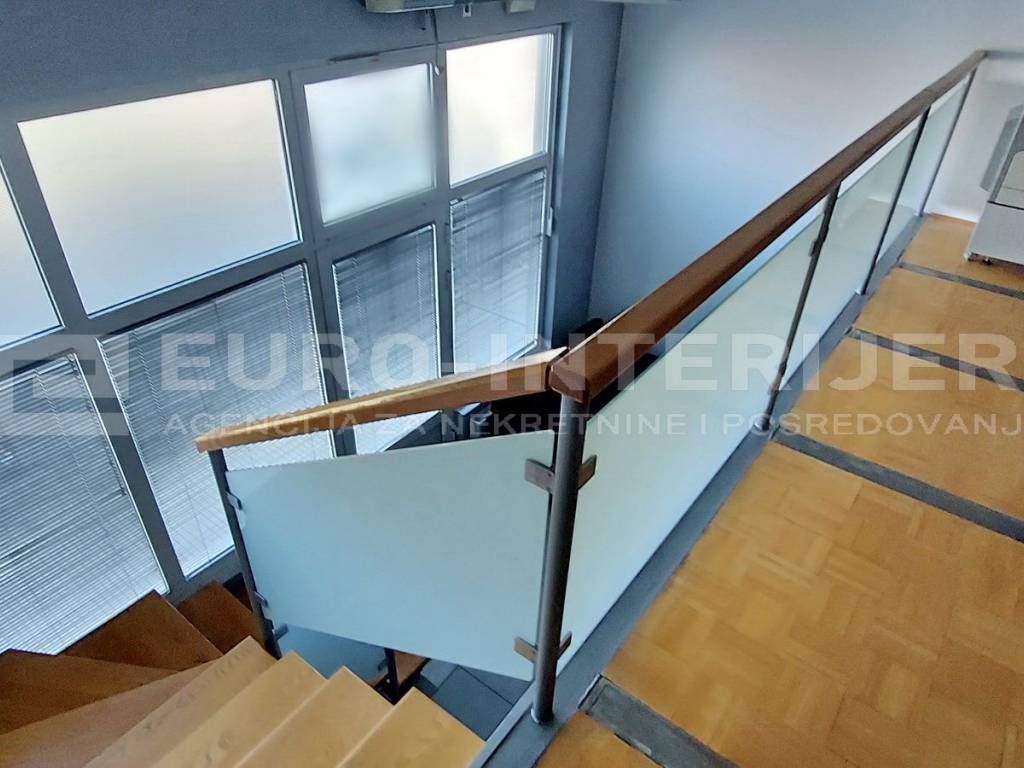 Poslovni prostor Knežija 32,65 m2