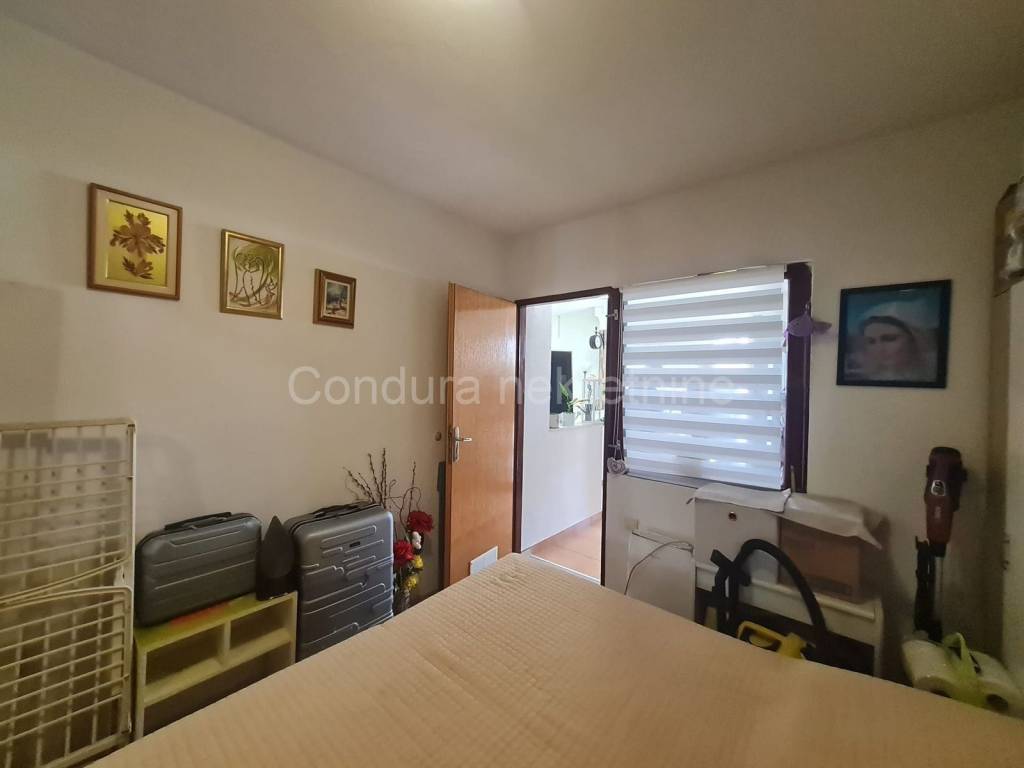 Apartman na moru, Prodaja, Vir, Vir