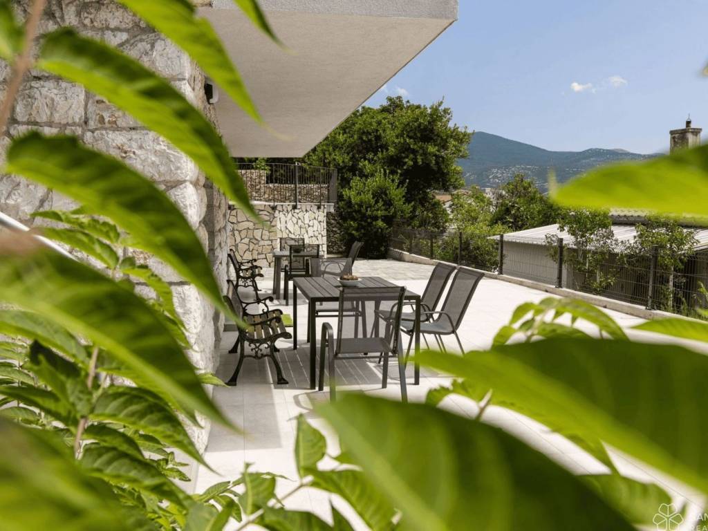 Vila, Prodaja, Novi Vinodolski, Povile