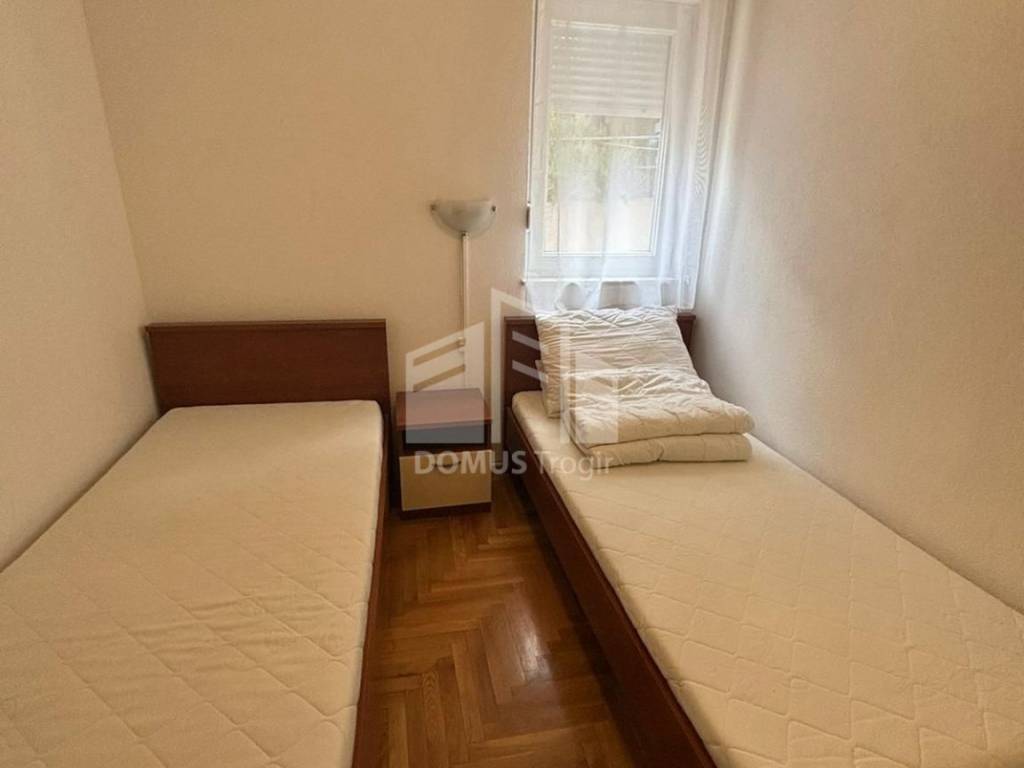 Stan u zgradi, Prodaja, Okrug, Okrug Gornji