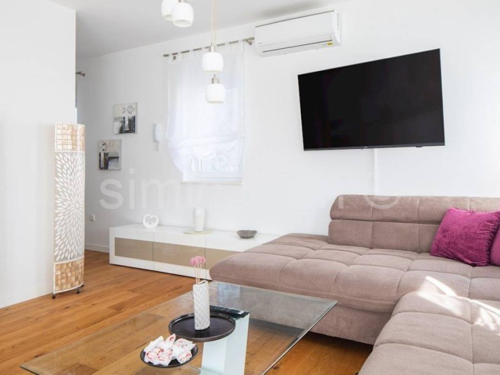 Stan u zgradi, Prodaja, Makarska, Makarska