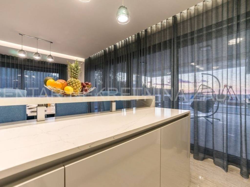 Luksuzna vila, Prodaja, Nin, Zaton