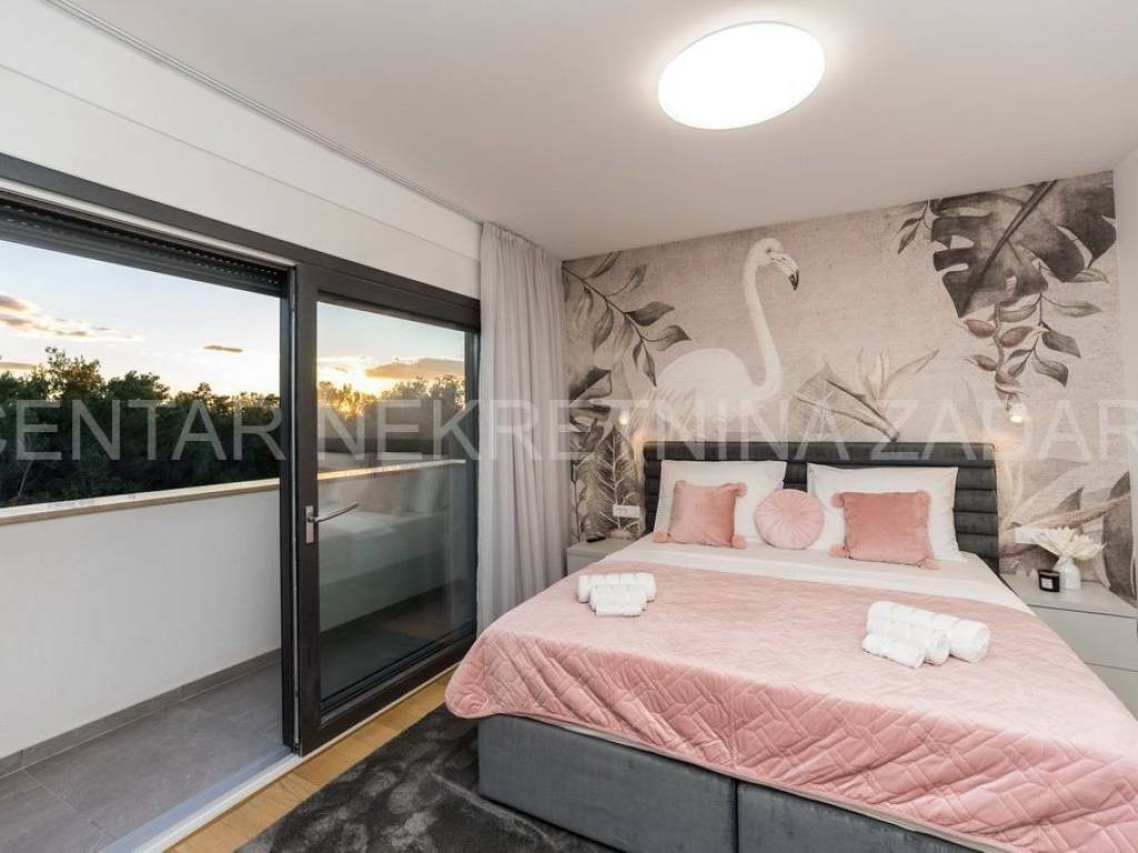 Luksuzna vila, Prodaja, Nin, Zaton