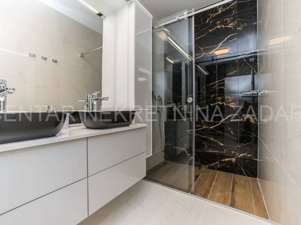 Luksuzna vila, Prodaja, Nin, Zaton