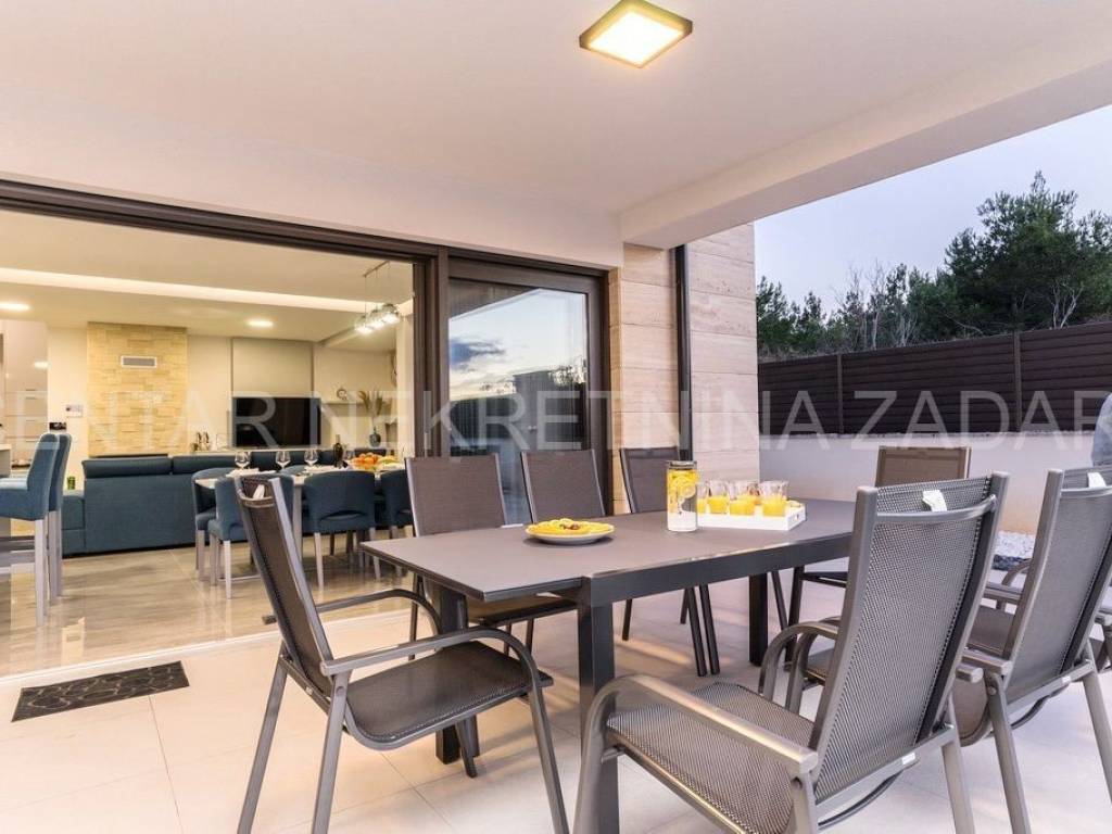 Luksuzna vila, Prodaja, Nin, Zaton