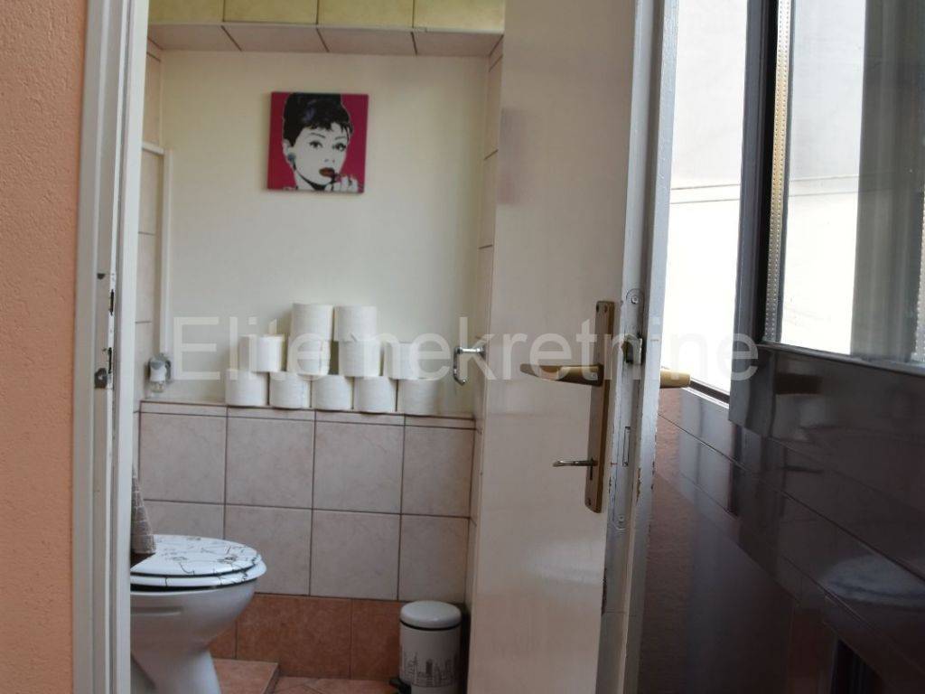 Stan u zgradi, Najam, Rijeka, Centar