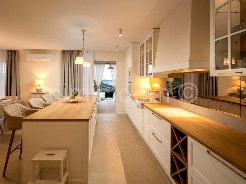 Luksuzna vila, Prodaja, Rogoznica, Rogoznica