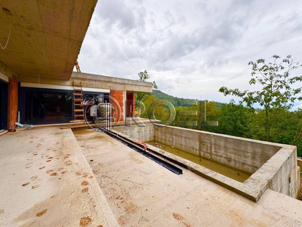 Samostojeća kuća, Prodaja, Opatija - Okolica, Veprinac