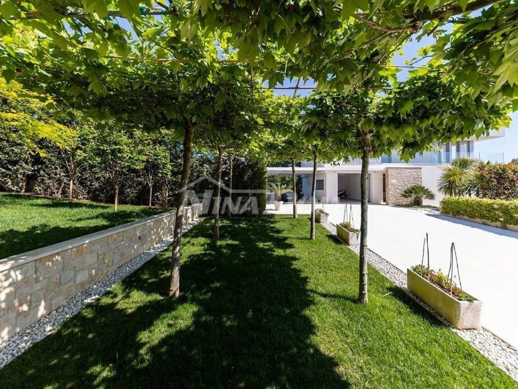 Luksuzna vila, Prodaja, Zadar - Okolica, Kožino