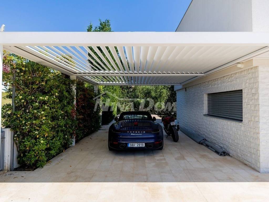 Luksuzna vila, Prodaja, Zadar - Okolica, Kožino